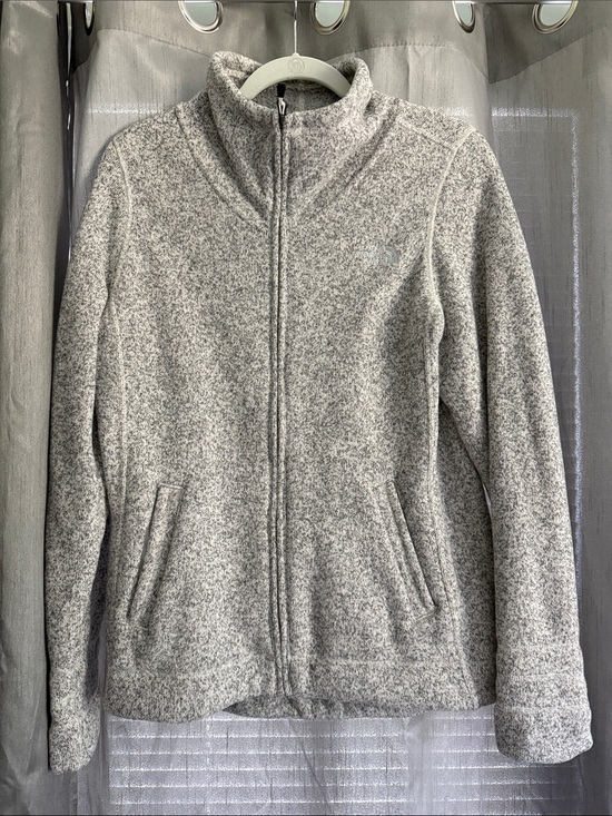 The North Face Jackets & Blazers - The North Face Heather Gray Full-Zip Fleece Jacket